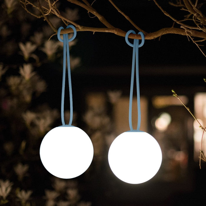 bolleke-wave-blue-spherical-lamp_Little-and-fox