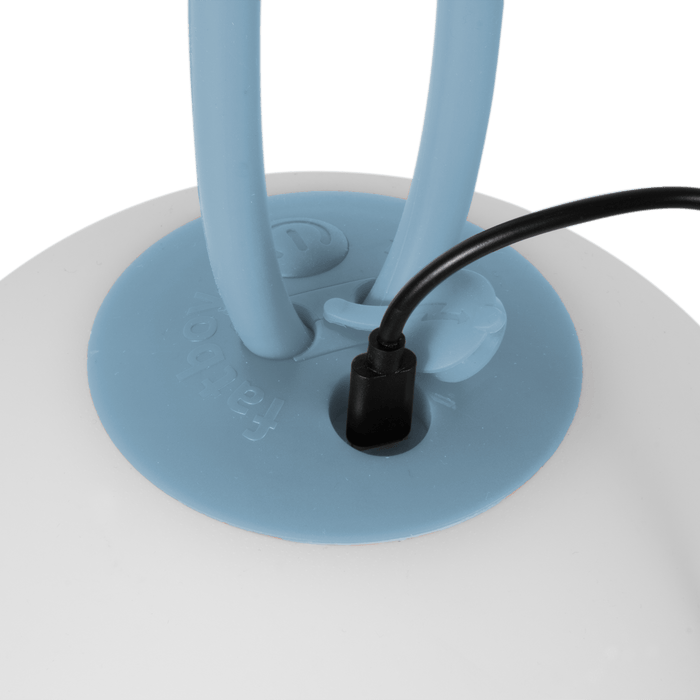 bolleke-wave-blue-spherical-lamp_Little-and-fox