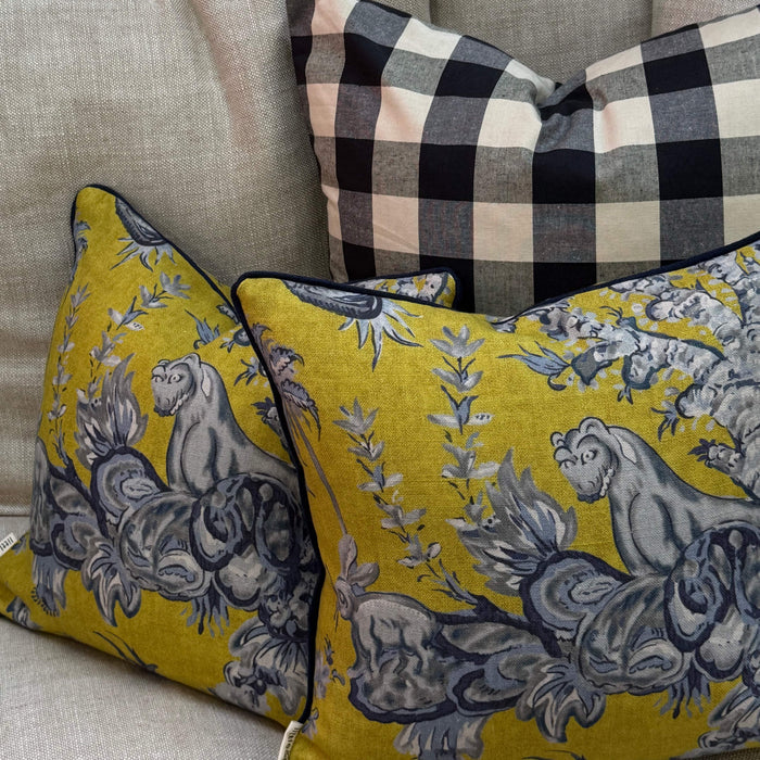 Buffalo Jet 55x55cm Cushion