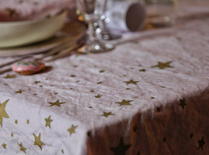 Falling Stars Linen Napkin in Light Pink, 50x50cm