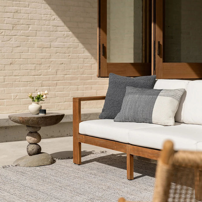 Finn Steel Blue 40x60cm Outdoor Cushion