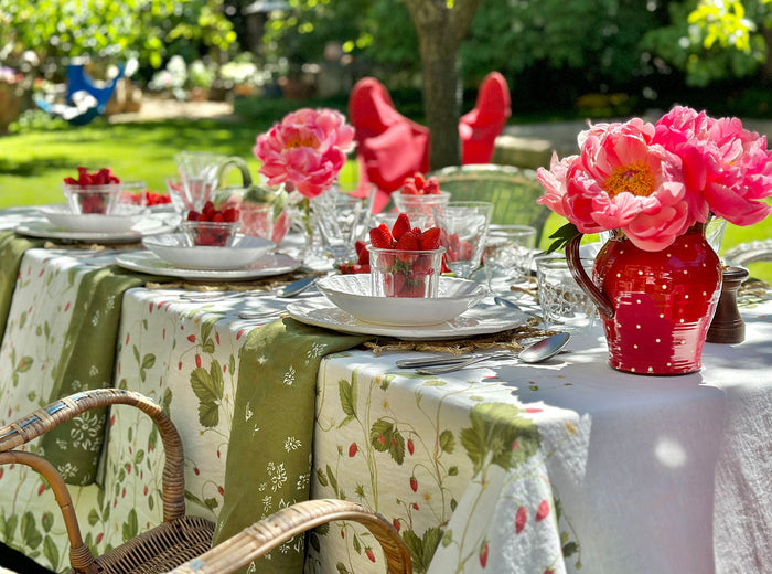'Fraises des Bois' Linen Napkin