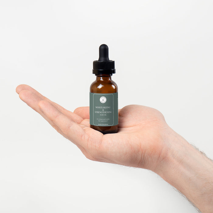 Moisturizing and Strengthening Hair Oil