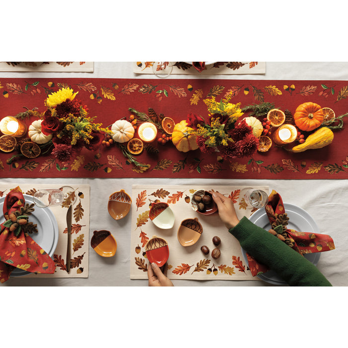 Oak and Acorn Runner