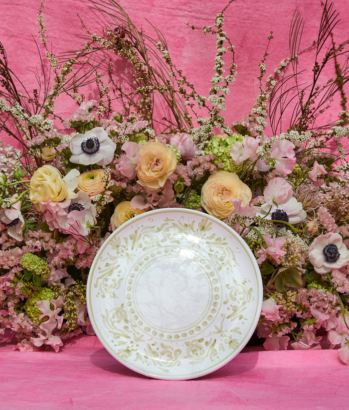 S&B Decorated Dinner Plate in White With Pastel Pink Pattern, 26cm