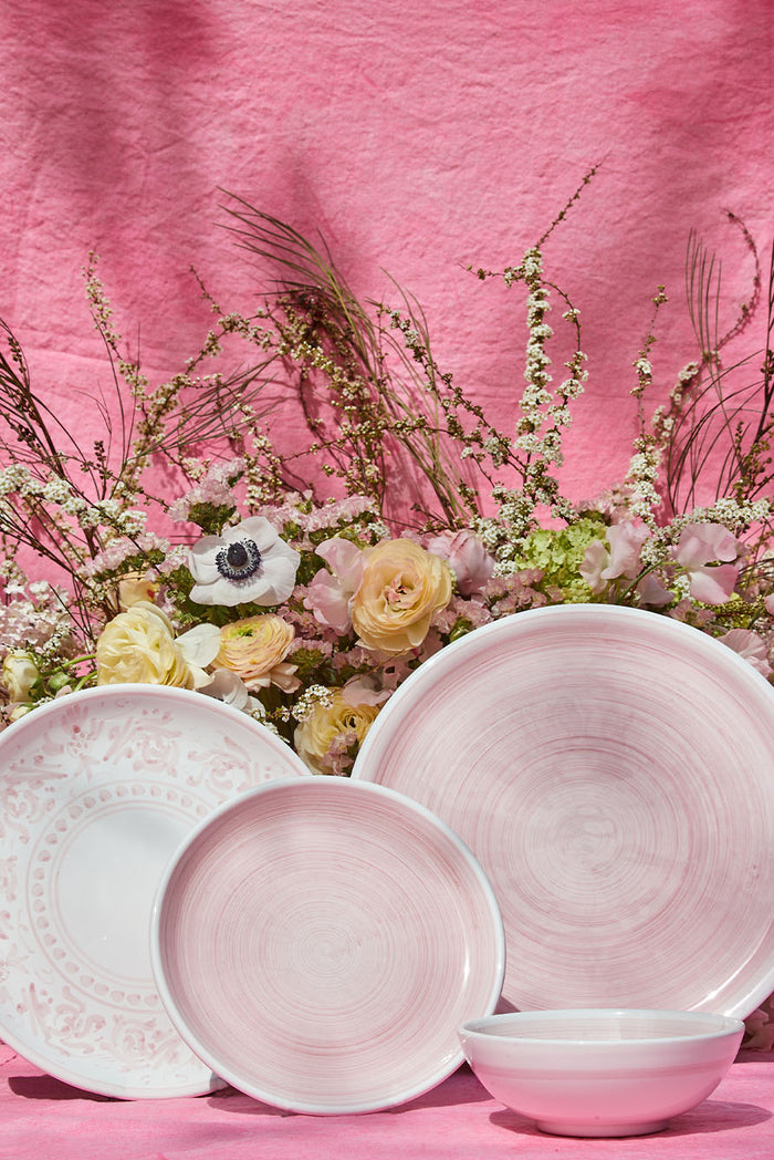 S&B Decorated Dinner Plate in White With Pastel Pink Pattern, 26cm