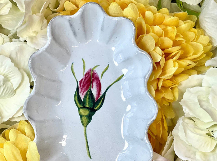 Scalloped Bouton de Rose Trinket by Astier de Villatte, 15cm