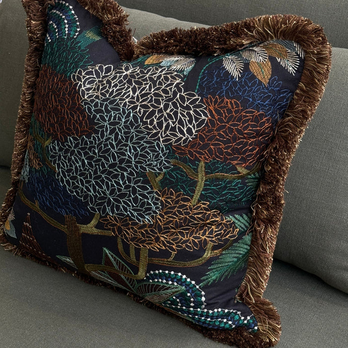 Voyage Imaginaire Noir 45x45cm Fringed Cushion